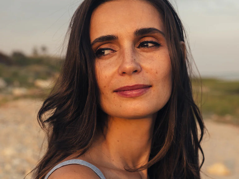 تعرفي على أفضل المنتجات المضادة للشيخوخة لبشرتك و رموشك وحواجبك