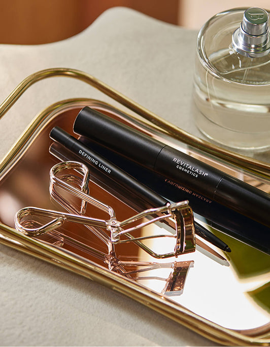 اداة رفع الرموش SIGNATURE EYELASH CURLER